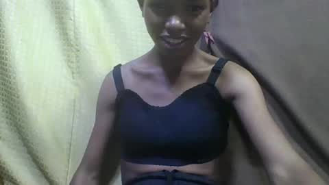 liaraisha online show from September 20, 2025, 5:41 am