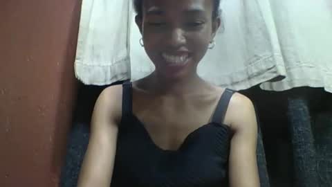 liaraisha online show from November 10, 2025, 8:24 am