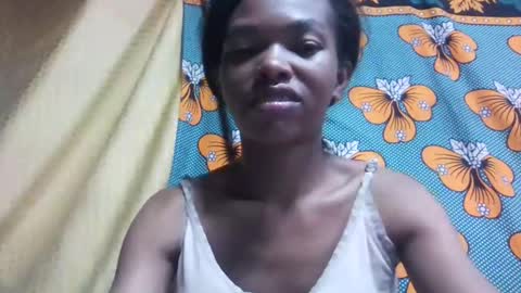 liaraisha online show from April 20, 2026, 4:26 am