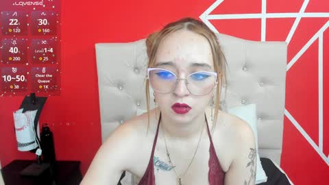 Lia Roberts online show from December 29, 2024, 3:13 pm