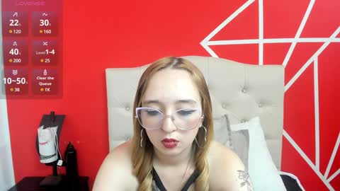 Lia Roberts online show from January 10, 2025, 4:30 pm