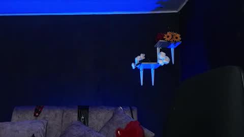 liastark19 online show from November 15, 2025, 5:20 pm