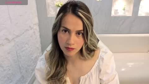 Online 800 to 1400 online show from September 17, 2025, 1:02 pm