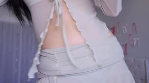 Lia online show from May 18, 2026, 2:51 am