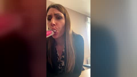 Lib ertine32 online show from March 5, 2026, 11:28 am