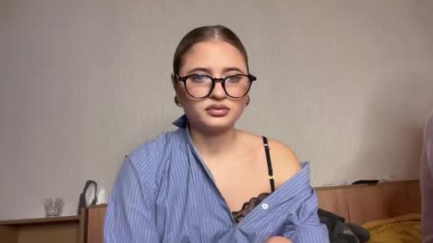 librelover online show from November 25, 2025, 1:00 pm