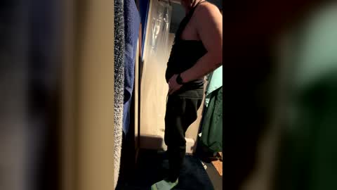 IM A BAD DAWGY WOOF WOOF online show from April 27, 2026, 1:14 am