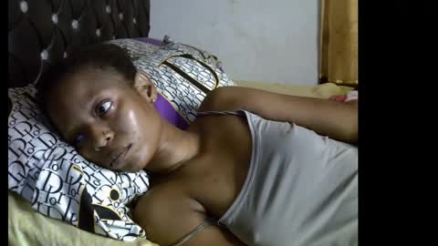 lickmefuckmex online show from April 15, 2026, 7:58 pm