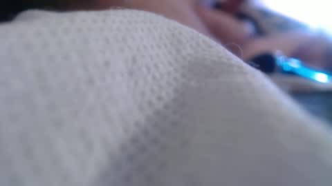 lickurlipz1 online show from February 8, 2025, 4:36 pm