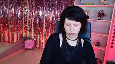 Hey My name is Lida online show from May 14, 2026, 9:27 am
