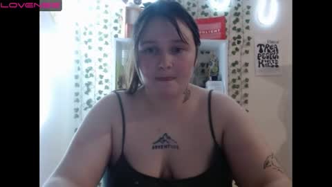 light_lunaa online show from January 15, 2025, 12:58 pm