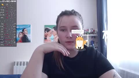 light_lunaa online show from February 27, 2025, 3:58 am