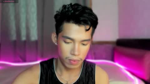 Snapshot of lightjt4 chatting on December 19, 2025, 4:19 am Jt online show from December 19, 2025, 4:19 am