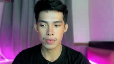 Snapshot of lightjt4 chatting on December 19, 2025, 4:25 pm Jt online show from December 19, 2025, 4:25 pm