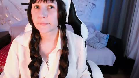 Katie online show from July 21, 2026, 5:59 pm
