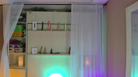         online show from January 7, 2026, 11:45 am