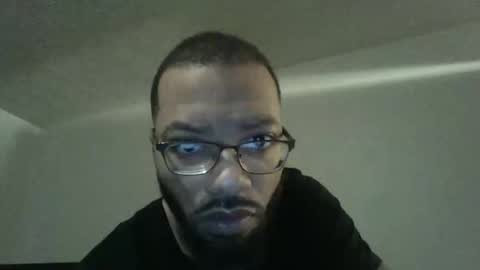 liightsinlover online show from November 3, 2025, 2:18 pm