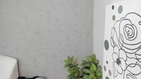 Miia online show from March 16, 2026, 7:18 pm