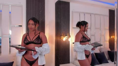 Liily Evans online show from June 4, 2026, 4:18 am
