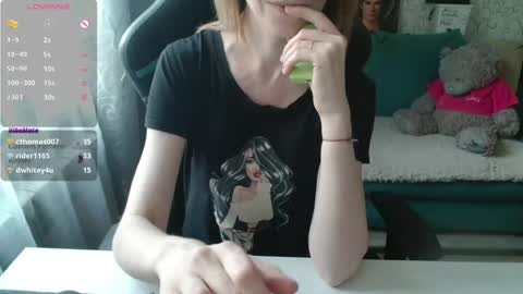 Snapshot of liissax chatting on June 30, 2026, 4:19 pm Liissax online show from June 30, 2026, 4:19 pm