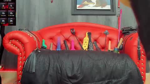 Nini - online show from June 10, 2026, 11:53 am