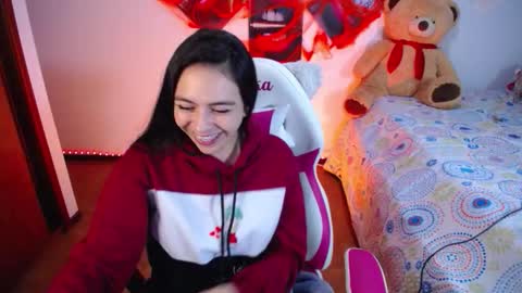 Liika  online show from October 28, 2025, 11:07 pm