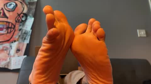 likeasnack online show from September 18, 2025, 8:22 pm