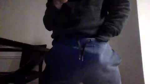 Snapshot of likeitorleaveit008 chatting on October 26, 2025, 2:01 pm likeitorleaveit008 online show from October 26, 2025, 2:01 pm