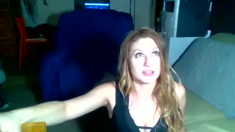 Snapshot of likerightnow chatting on May 17, 2026, 8:34 am likerightnow online show from May 17, 2026, 8:34 am