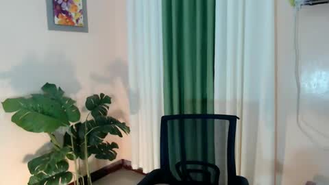 Leng online show from December 22, 2024, 3:33 pm