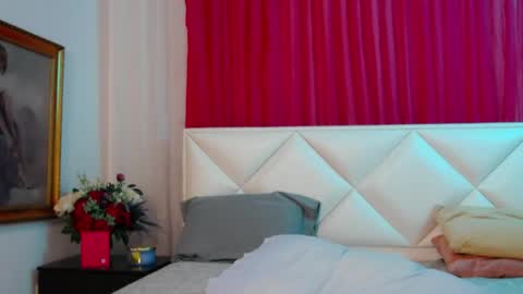 Snapshot of lil_bella_g chatting on May 24, 2026, 8:03 pm Lil Bella G online show from May 24, 2026, 8:03 pm