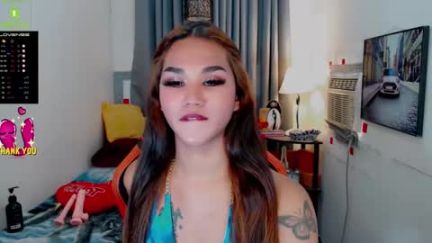 LILY online show from January 28, 2025, 1:39 am