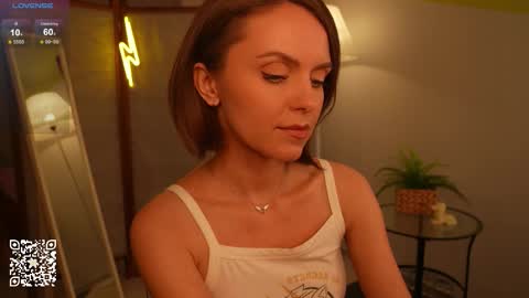 LILIAN use my lovense toy and give me plesure online show from September 15, 2025, 4:07 pm