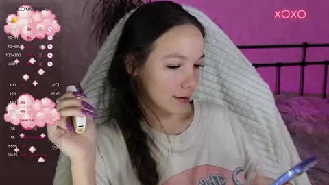 little moon online show from November 26, 2025, 10:44 pm