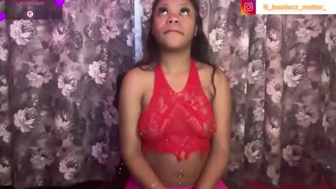 Snapshot of lil_momma422 chatting on May 25, 2026, 9:15 am MOMMA LUV online show from May 25, 2026, 9:15 am