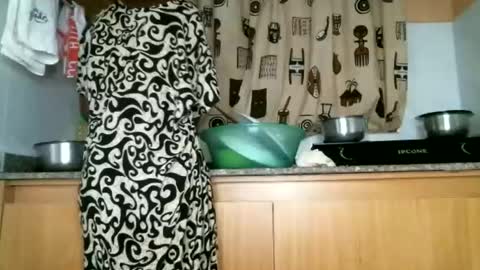 Snapshot of lil_paula chatting on June 18, 2026, 5:41 am serenity online show from June 18, 2026, 5:41 am
