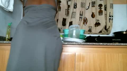 Snapshot of lil_paula chatting on June 23, 2026, 6:11 am serenity online show from June 23, 2026, 6:11 am