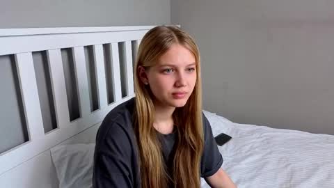 Emma online show from April 16, 2026, 6:03 am