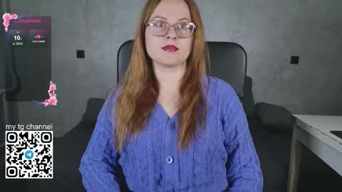 lila_pitt online show from September 26, 2025, 7:51 pm