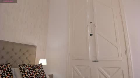 Lila Clark online show from April 21, 2026, 9:28 pm