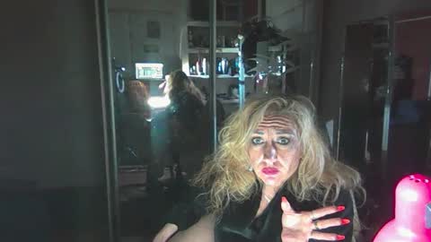 LilaniLoverx online show from January 18, 2026, 6:12 pm