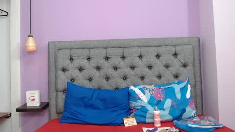 Lilasuni online show from December 28, 2024, 4:30 pm