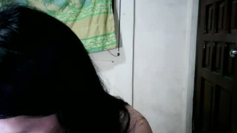 Im Rain online show from April 5, 2026, 1:19 pm