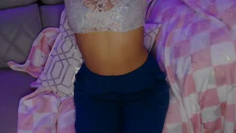 Rebecca online show from February 3, 2025, 4:35 am