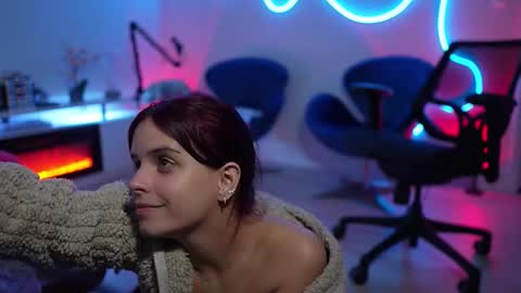 Rebecca online show from February 12, 2026, 7:25 am