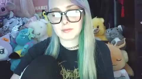 emily ryanson online show from December 9, 2024, 8:23 pm