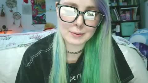 emily ryanson online show from December 16, 2024, 8:26 pm