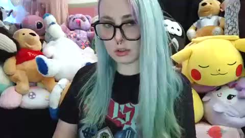 emily ryanson online show from March 10, 2025, 7:07 pm