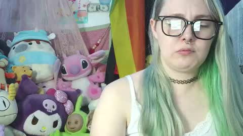 emily ryanson online show from November 7, 2025, 12:32 am