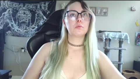 emily ryanson online show from April 22, 2026, 7:48 pm